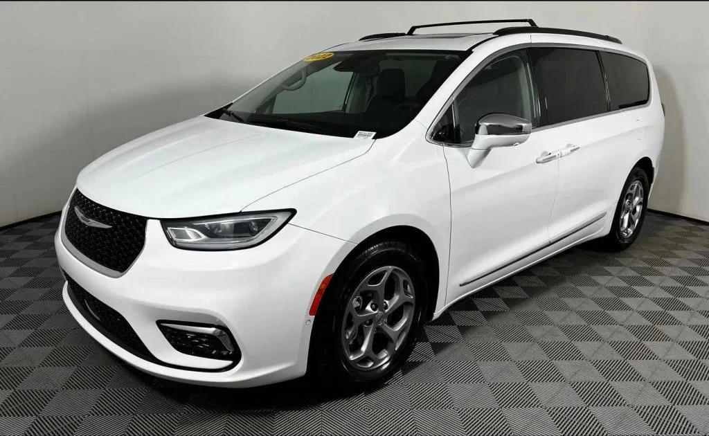 2022 Chrysler Pacifica