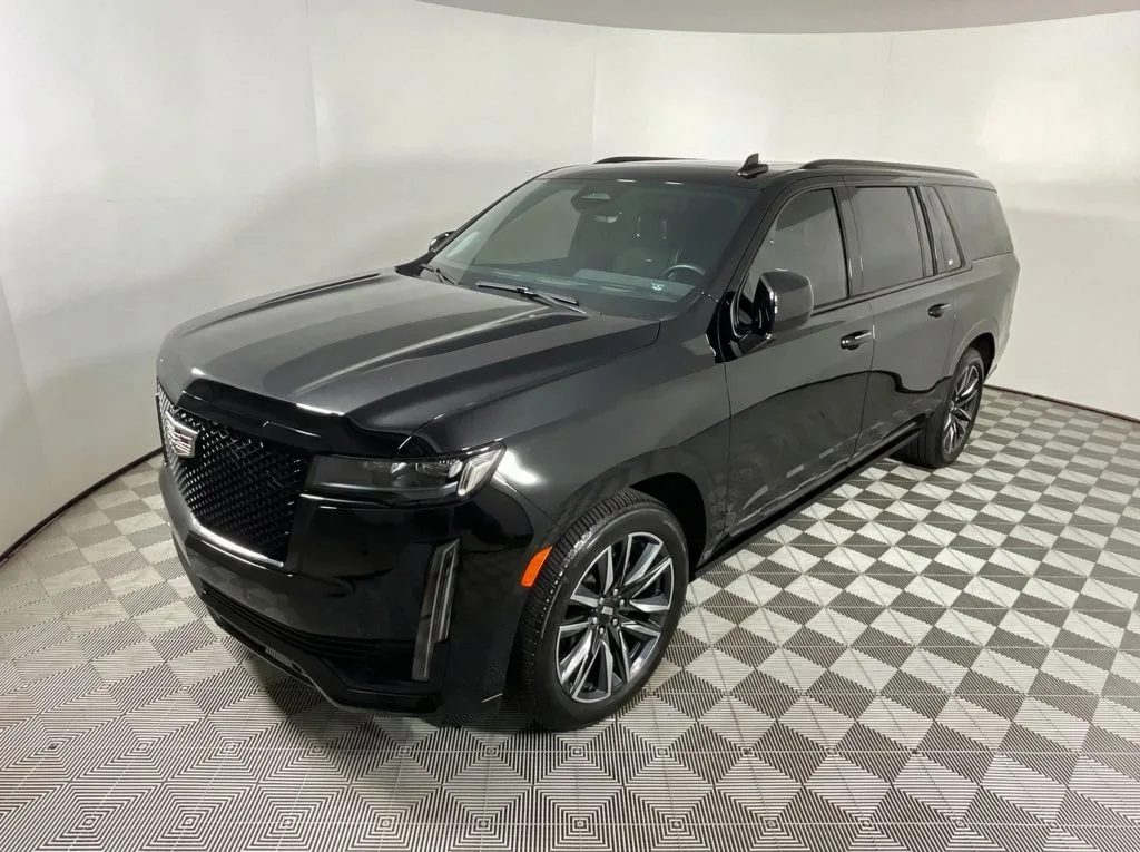 2023 Cadillac Escalade ESV Sport Platinum